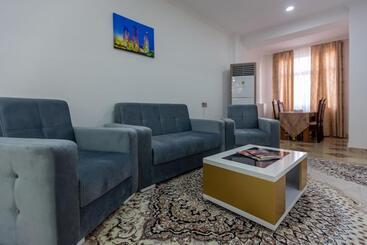 هتل Arivainn Center
