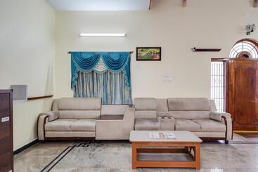 هتل Collection O Mahika Homestay
