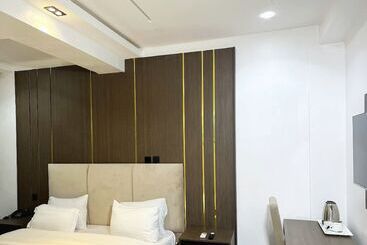 هتل Grey Residence