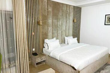 هتل Grey Residence