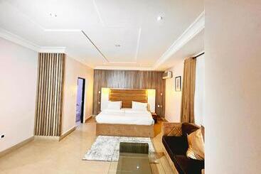 هتل Grey Residence