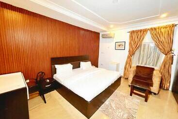 هتل Grey Residence