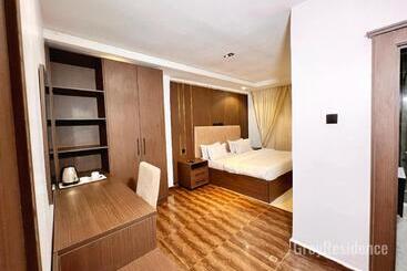هتل Grey Residence