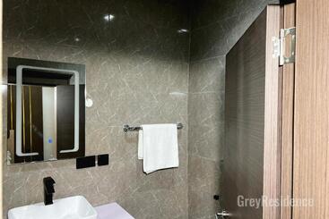 هتل Grey Residence