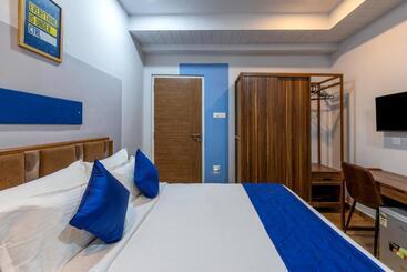 Fabhotel Vega Business