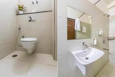 Fabhotel Vega Business