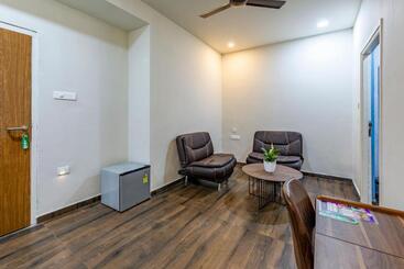 Fabhotel Vega Business