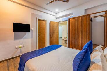 Fabhotel Vega Business