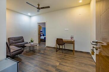 Fabhotel Vega Business