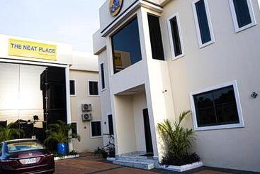 هتل The Neat Place