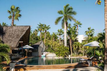 La Poza Boutique Hotel And Spa   Adults 15 Plus