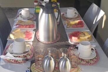 پانسیون Berengei Silverback Guesthouse And Homestay