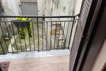 پانسیون Lux House Naples Airport