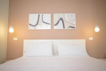 膳宿费 Piccolo Torino Rooms