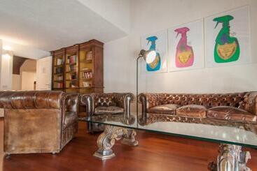 پانسیون Umbrian Concierge Duomo Accommodations