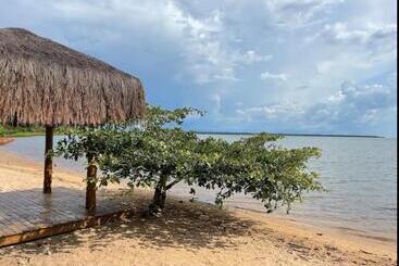استراحتگاه Pousada Casa De Praia