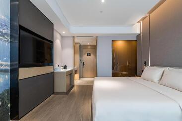 Atour Hotel Ningbo Gulou Tianyige