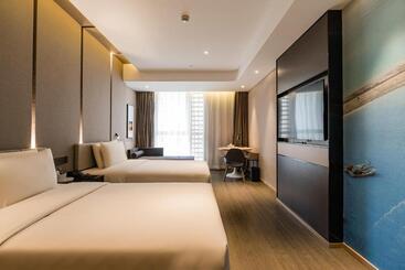 Atour Hotel Ningbo Yinzhou Impression City