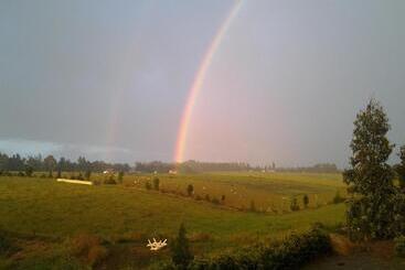 تختخواب و صبحانه Hadlow Sunrise Retreat