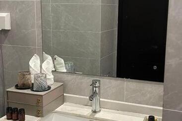 هتل Blue Bay Oceanview Residence