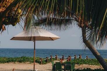 هتل El Origen Villas & Spa Puerto Escondido