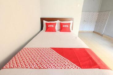 هتل Oyo 93267 Barokah Rooms Syariah
