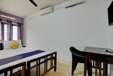 ホテル Spot On Nakshathra Residency