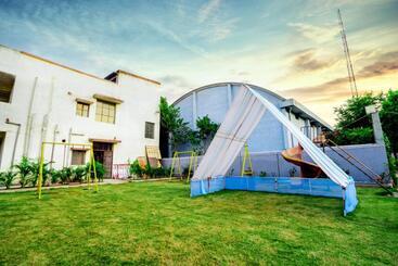 ホテル The Avenue Ranchi
