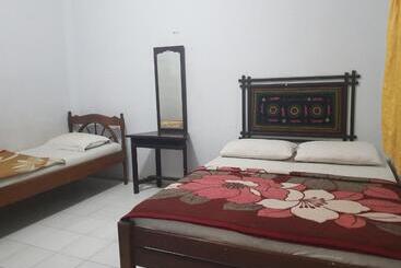 Oyo 93237 Hotel Triarga