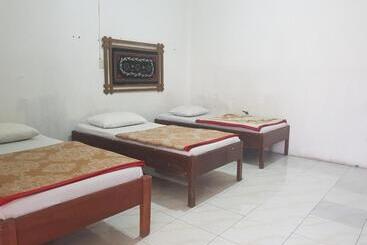 Oyo 93237 Hotel Triarga