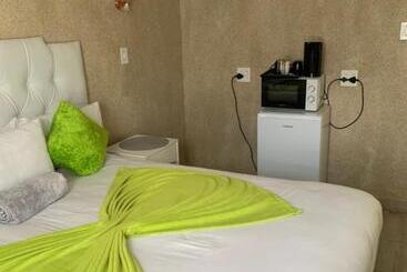 پانسیون Nonesi Lodge 2