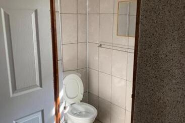 پانسیون Nonesi Lodge 2