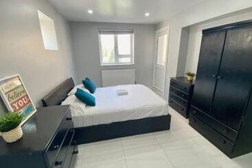 پانسیون Rydal Water Rooms By Dc London Rooms