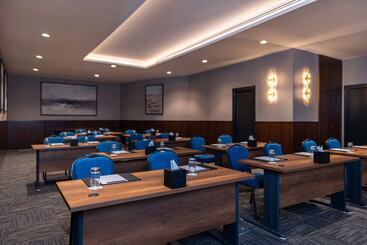 Radisson Blu Hotel, Amman Galleria Mall