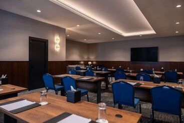 Radisson Blu Hotel, Amman Galleria Mall