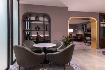 Radisson Blu Hotel, Amman Galleria Mall