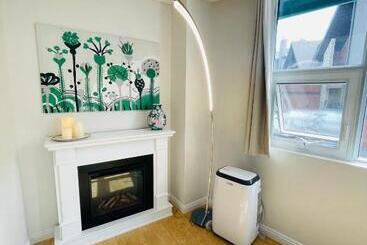 1bedroom With 2 Queen Heated Parking