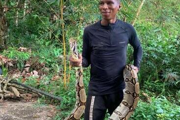 هاستل Hostal Herping Bahia Solano Tour