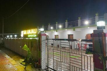 هاستل Sai Anjali Convention