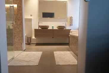 B&b Asmara