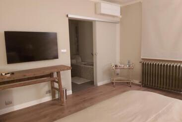 B&b Asmara