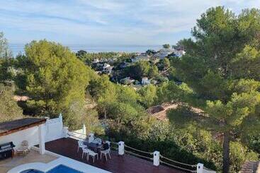 تختخواب و صبحانه Coliving & Coworking Costa Blanca