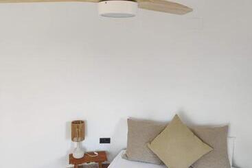 تختخواب و صبحانه Coliving & Coworking Costa Blanca