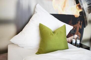Hef Hotel By Wmm Hotels