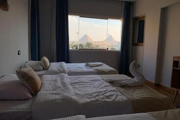 هتل Civilization Misr Pyramid View   Foreiigners Only