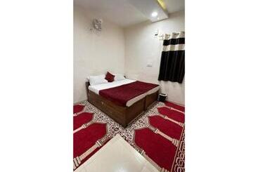 هتل Desert Inn, Bhuj