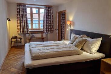 בית מלון כפרי Landgasthof Alter Wirt