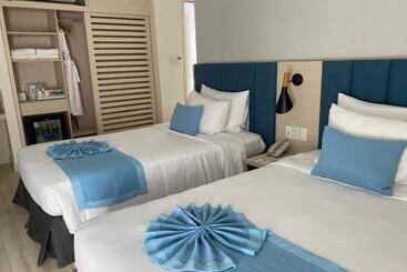 هتل Lovely Room Oceanami Resort