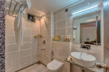 هتل Maurya Residency