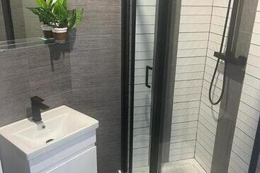 هتل Rooms